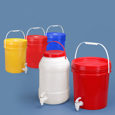 購入 食品グレードの飲み物 ディスペンサー 5 ガロンのプラスチックバケツ ハンドルと蓋付き カスタマイズされたロゴ オンライン製造