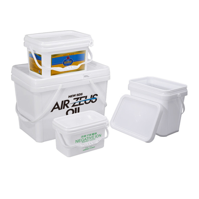 耐久性のある食品グレードの空きプラスチックバケツ 梱包ソリューションのためのハンドルと蓋付き