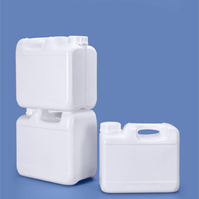 Wholesale 3L 5L HDPE Stackable Jerry Can with Screw Cap and Foil Gasket Empty Plastic Chemical Hydrosol Storage Barrel